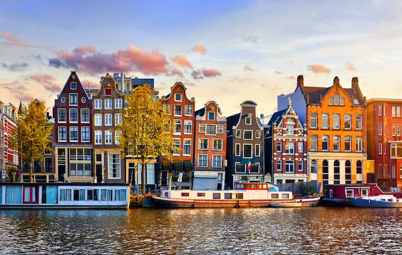 Amsterdam © Yasonya / Shutterstock