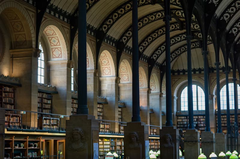 La bibliothèque Sainte-Geneviève © gary yim / Shutterstock