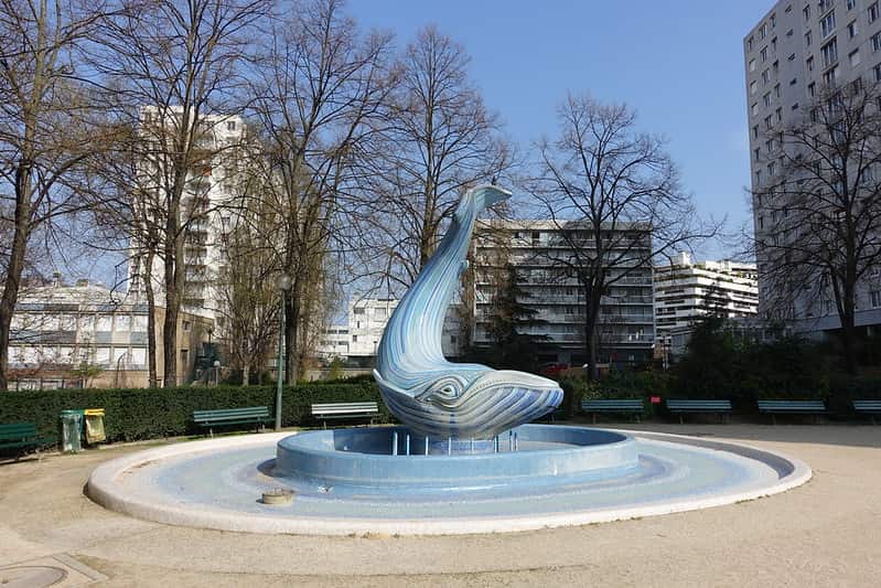 Fontaine de la Baleine bleue © Guilhem Vellut / Flickr
