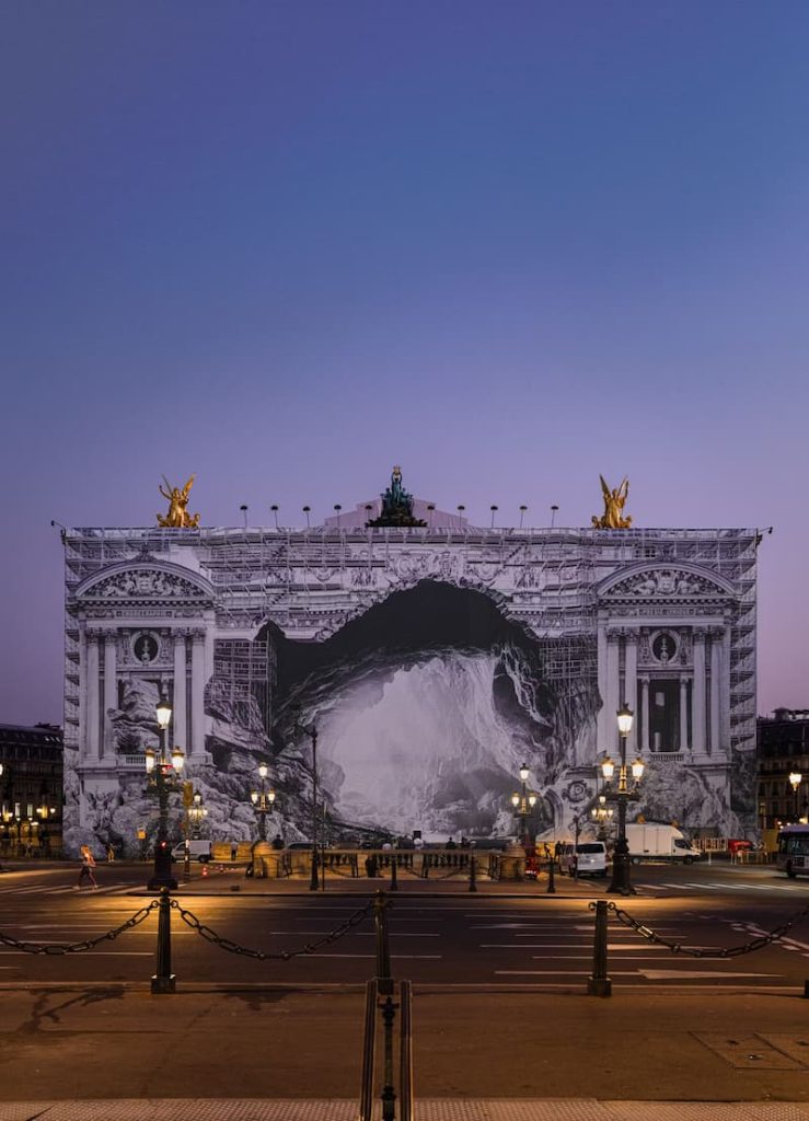 Trompe-l'œil, Retour à la Caverne - Acte I, Palais Garnier, Opéra de Paris, 2023 © JR