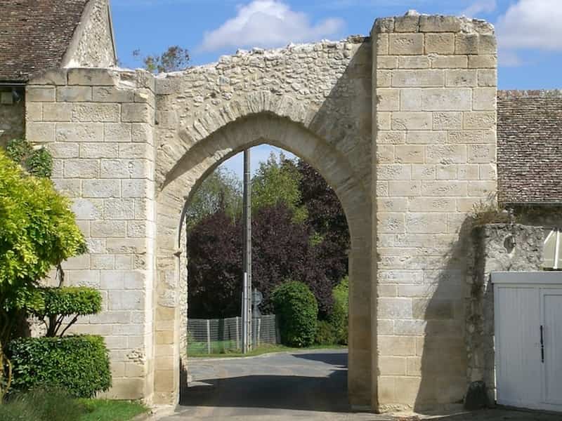 La porte de Bretagne à Montchauvet