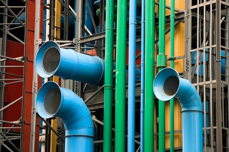 Les tuyaux colorés du centre Pompidou - © Shutterstock