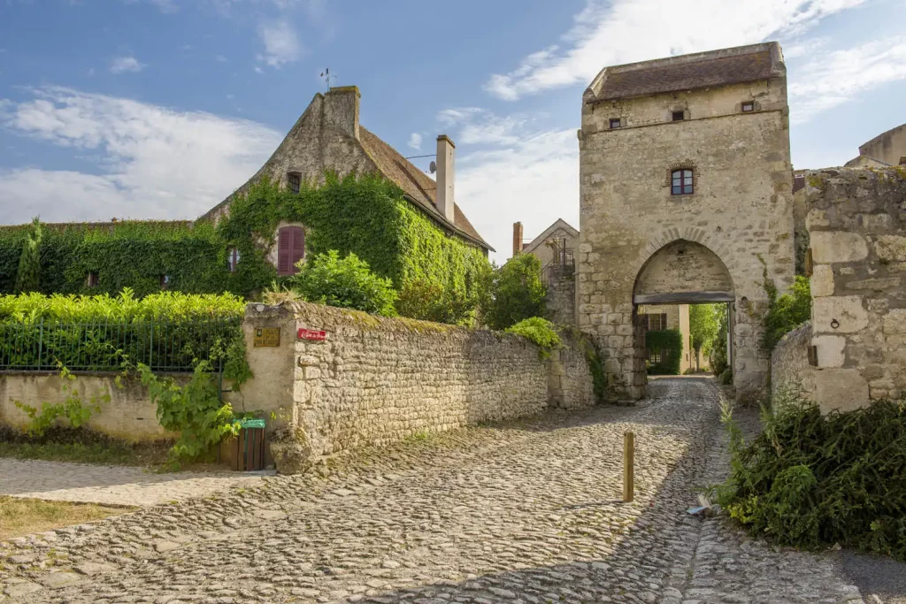 Charroux © Les Plus Beaux Villages de France