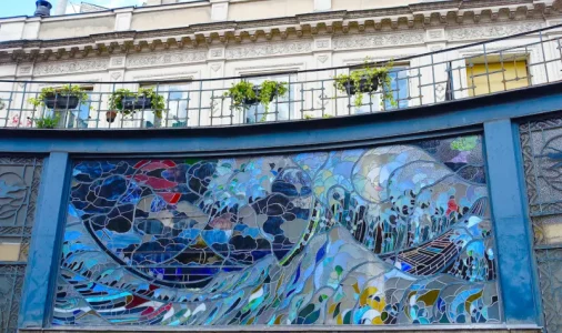 Vitrail villa Frochot Paris © Guilhem Vellut