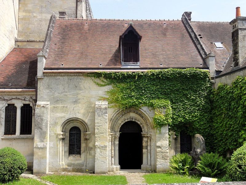 La salle capitulaire classée à Saint-Jean-aux-Bois. DR