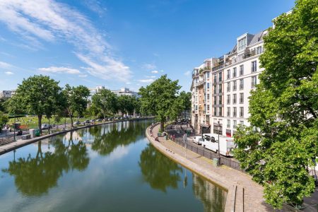 Quai de Valmy et canal Saint-Martin Paris