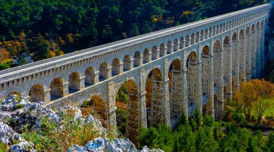 Aqueduc de Roquefavour couv