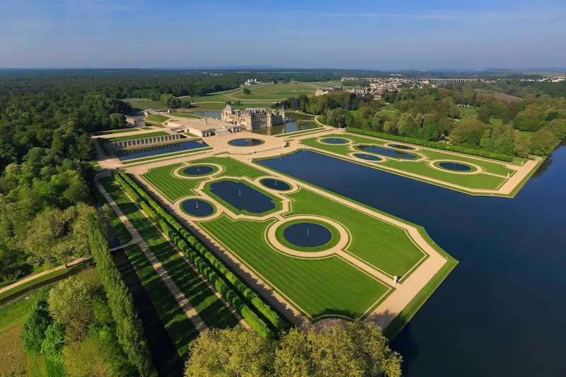 Vue aérienne du jardin à la française © Jérôme Houyvet