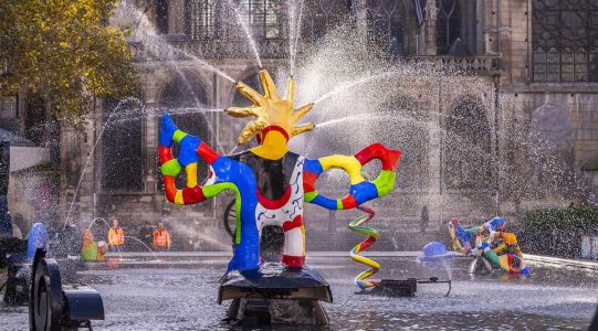 L'Oiseau de feu de la fontaine Stravinsky - © Clément Dorval / Ville de Paris