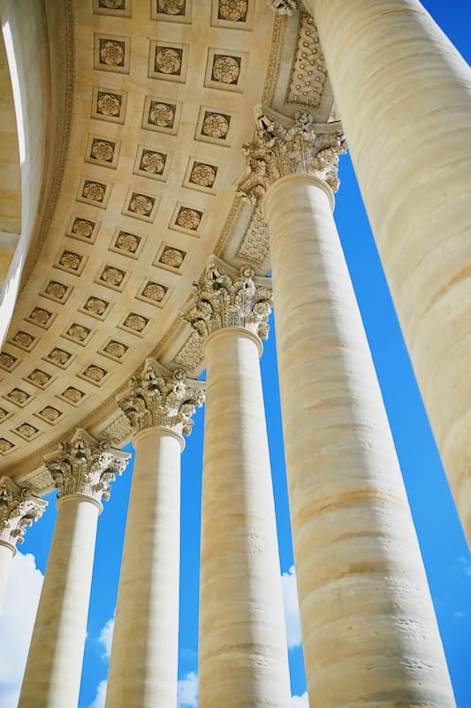La colonnade du Panthéon - © Adobe Stock