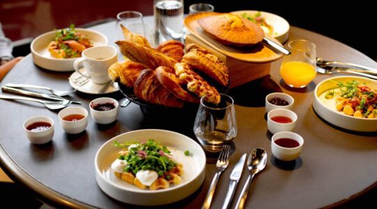 Brunch Madame Brasserie Tour Eiffel