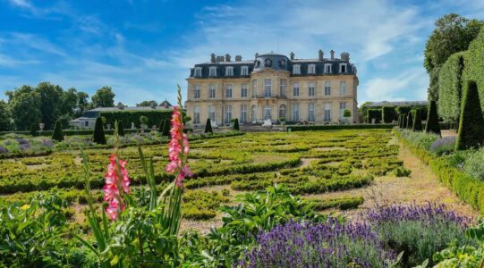 Château de Champs-sur-Marne © UlyssePixel / Adobe Stock