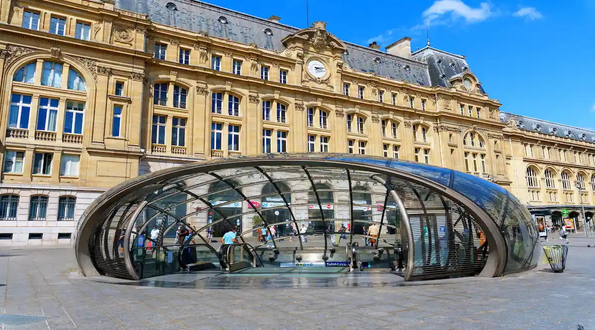 Gare Saint-Lazare © Adobe Stock