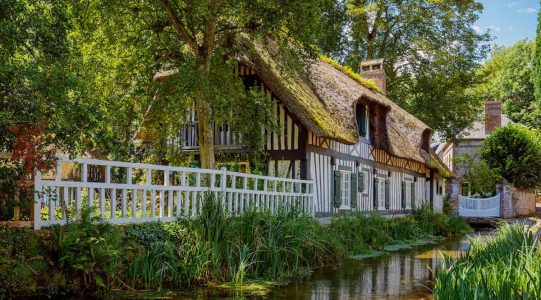 Veules-les-Roses © hecke71 / Adobe Stock