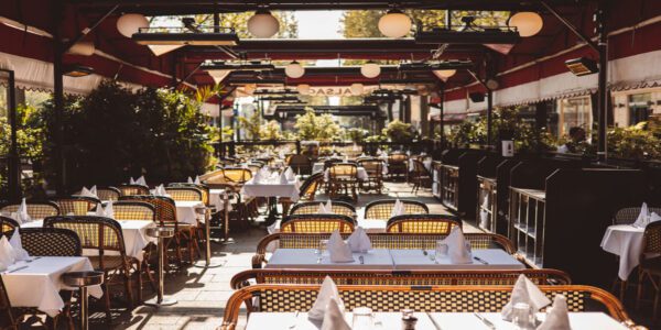 La brasserie l'Alsace des Champs-Élysées à Paris