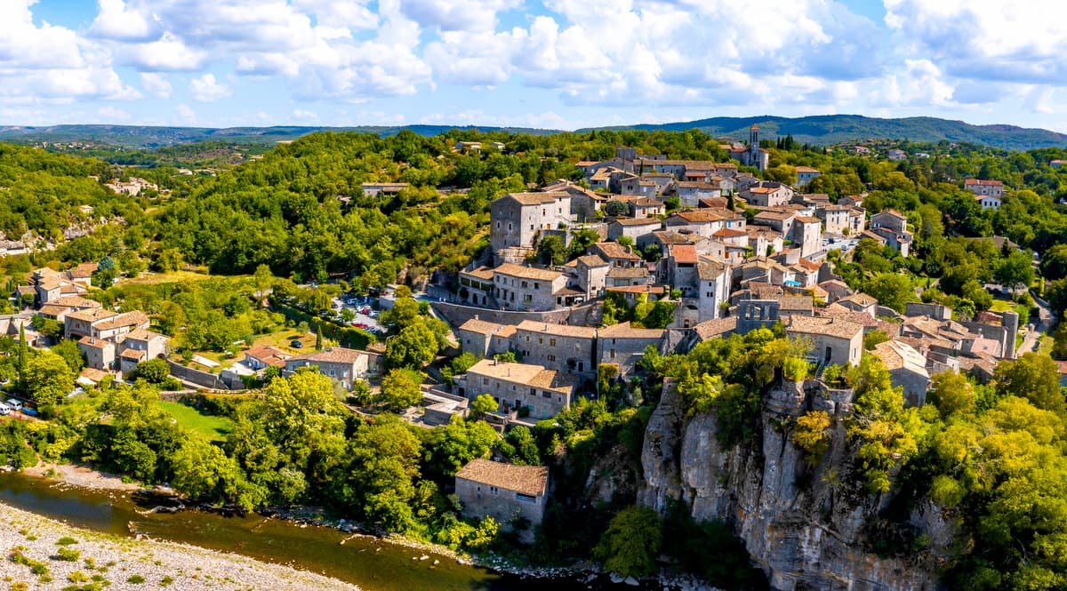 Balazuc - Plus Beaux Villages de France couv