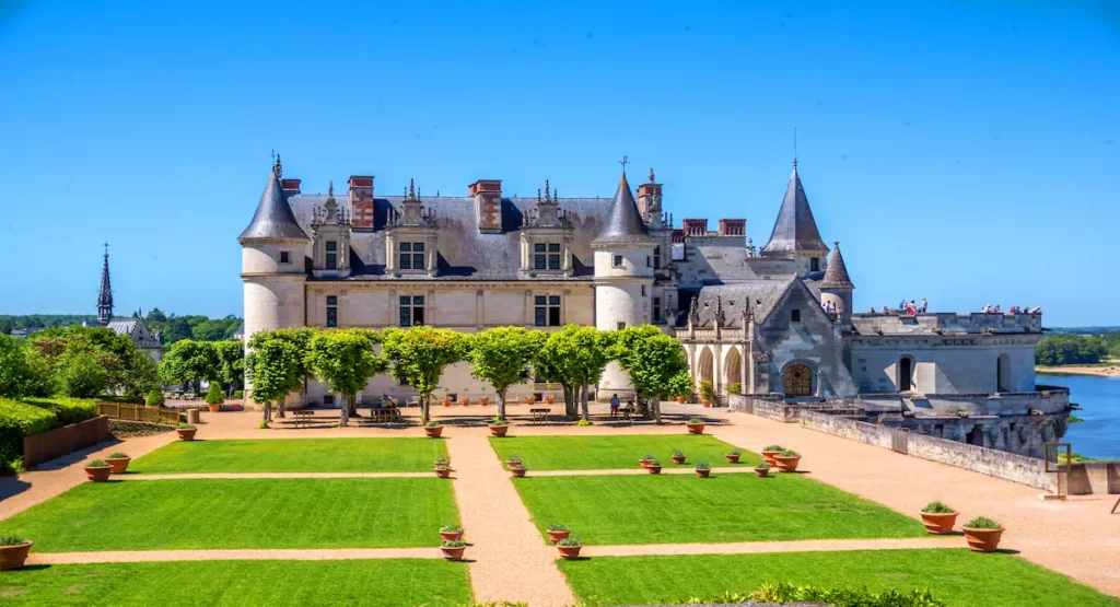Château d’Amboise © Adobe Stock