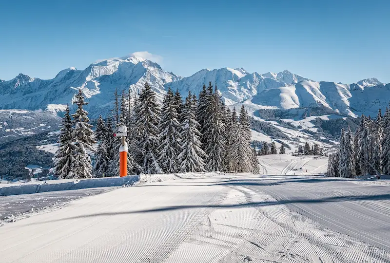 Peut-on imaginer meilleur cadre pour skier ? © Office de Tourisme de Combloux