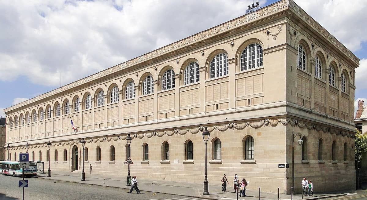La bibliothèque Sainte-Geneviève à Paris