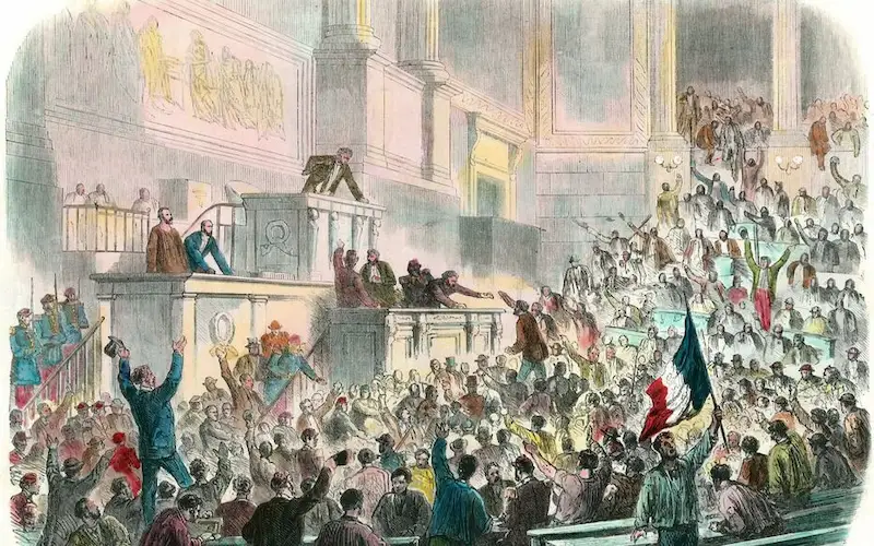 Des Parisiens envahissant l’Hémicycle au Palais-Bourbon le 4 septembre 1870 pour exiger la déchéance de Napoléon III et la fin du Second Empire © Josse/Leemage