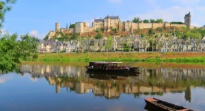 Forteresse de Chinon © Adobe Stock