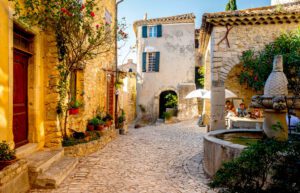La fontaine de Séguret - © Provence Guide