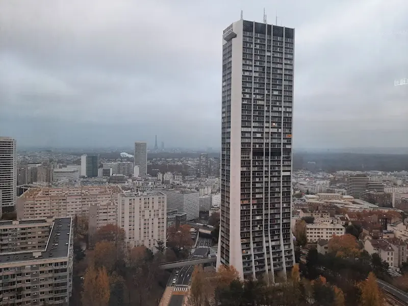 La Défense 2000, plus haute tour d'habitation de France © OK / Hauts-de-Seine