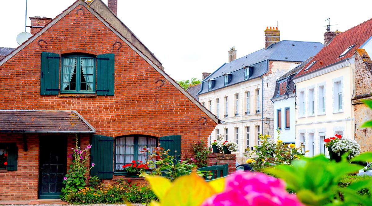 Maison de Montreuil-sur-mer © AdobeStock_aniad