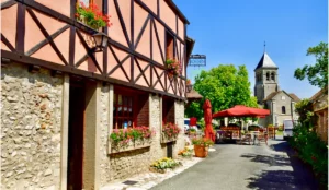 Village de Montchauvet, Yvelines © Adobe Stock