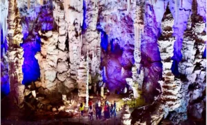 Grotte de la Salamandre © Bienvenue en Provence