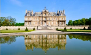 Chateau de Maisons-Laffitte © Adobe Stock