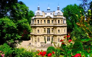 Chateau de Monte Cristo à Port-Marly © Tripsavvy