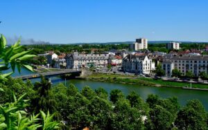 Pontoise © Adobe stock