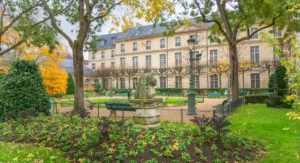Square George Cain © Adobe Stock