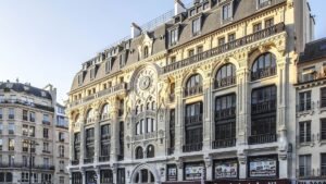 L'immeuble cathédrale de la rue Réaumur