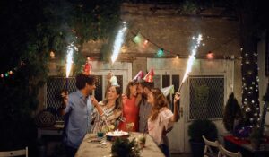 Cake Fireworks © AdobeStock