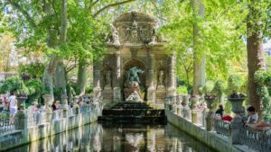 La fontaine Médicis - © Adobe Stock