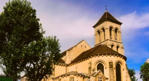 Eglise Saint-Pierre de Montmartre © Adobe Stock