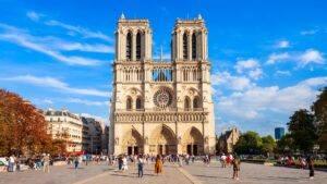 Cathédrale Notre-Dame de Paris - © Adobe Stock