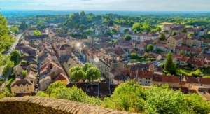 Crémieu © Adobe Stock