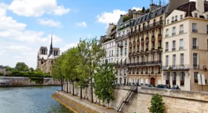 Île Saint-Louis © Adobe Stock