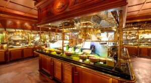 Restaurant Les Grands Buffets_couv © Les Grands Buffets
