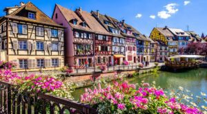 Vieille ville de Colmar_Petite Venise © AdobeStock_ fottoo