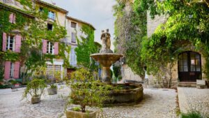 Saignon - © Adobe Stock