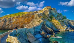 San juan Gaztelugatxe © AdobeStock