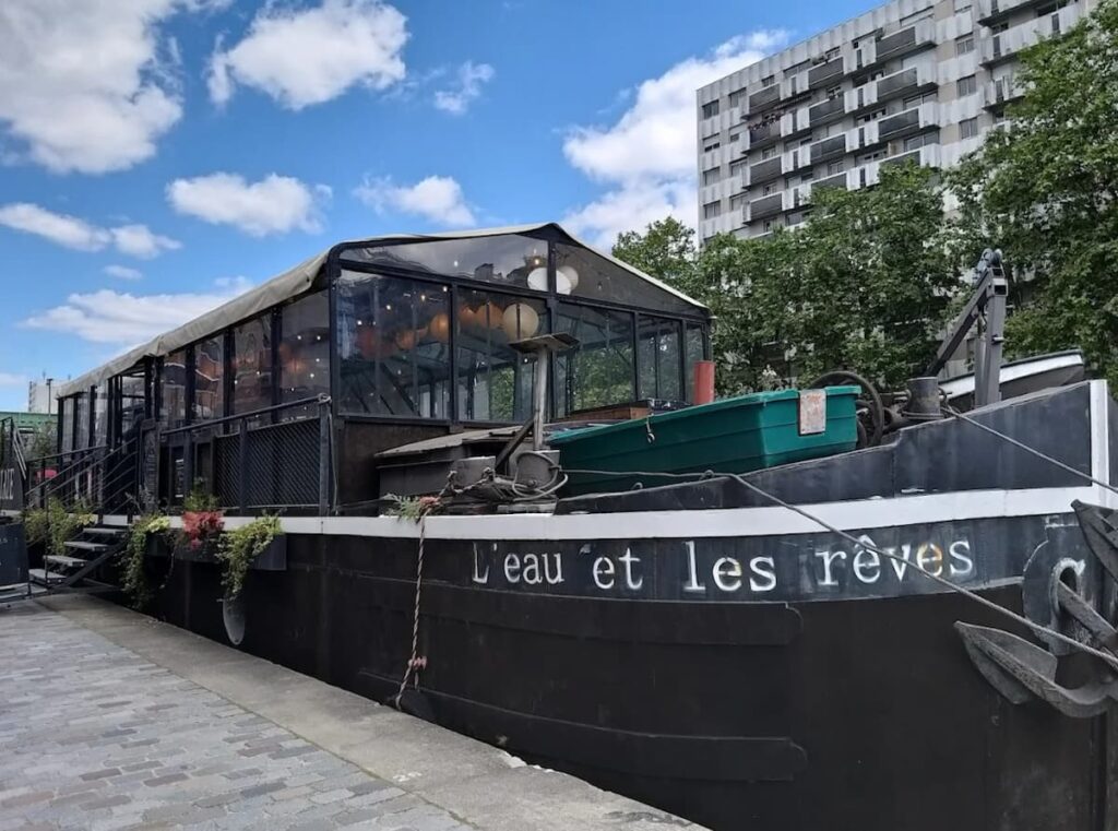 © L'Eau et les Rêves