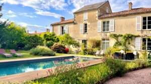 Maison d'hôtes La Parenthèse, près de l'Abbaye de Maillezais © Mélina Hoffmann / Paris Zigzag