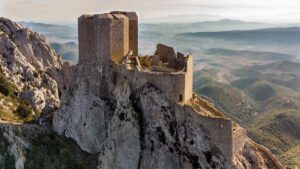 Le chateau de Quéribus - © Adobe Stock
