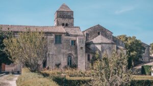 Monastère Saint-Paul-de-Mausole - © Adobe Stock