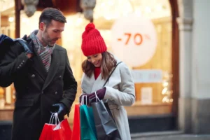 Shopping Paris Black Friday © gpointstudio on Freepik